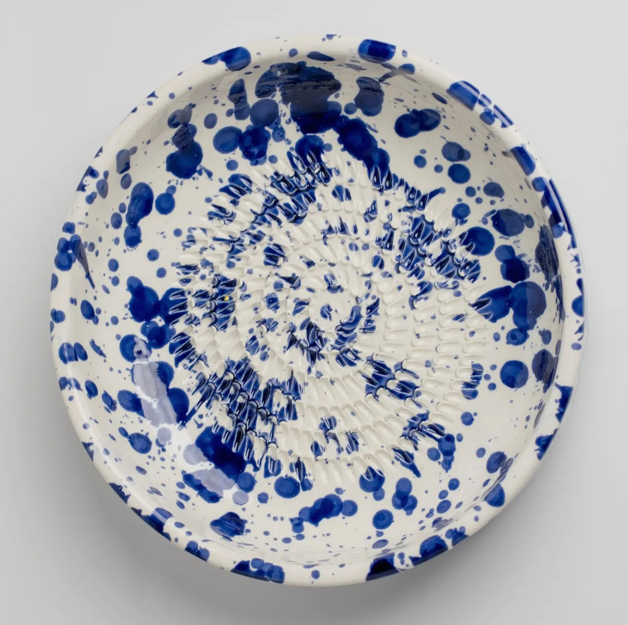 Ceramic vegetable grater plate